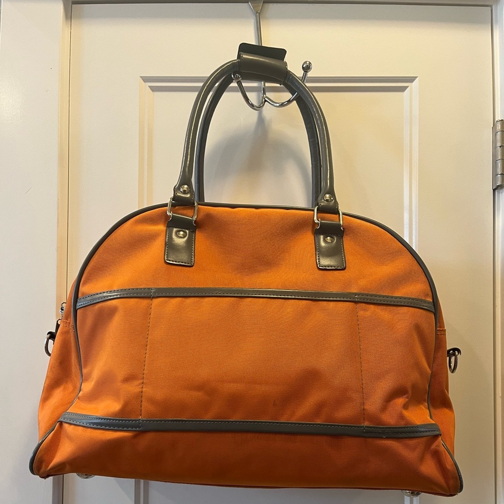 Small Carry On Luggage
Fits Over Roller handle